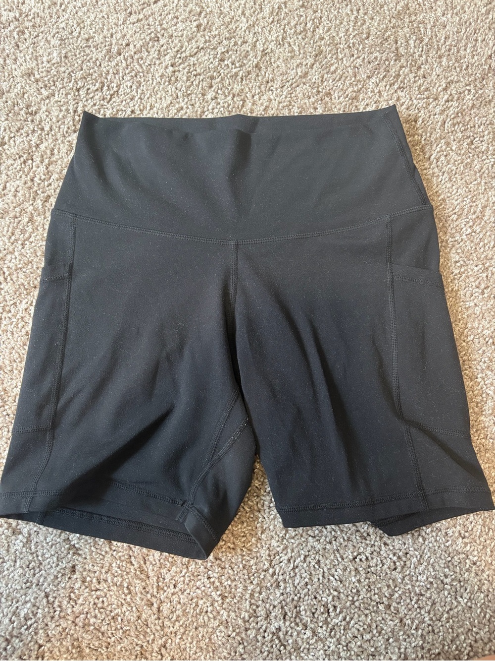 Colorfulkoala High Waisted Biker Shorts with Pockets Black | Size Medium